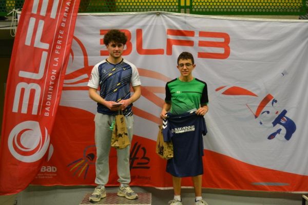 2025-03-15-tournoi-seniors-podiums-022B6CA35C1-16A6-2ED2-82BC-F20CE9172110.jpeg