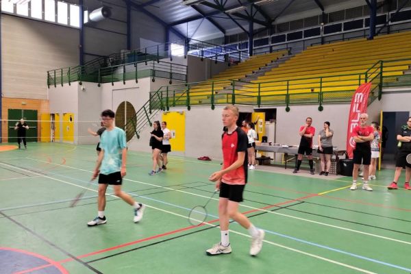 2025-05-08-tournoi-interne-promobad-03704E1D967-FDC2-F66F-88BF-83951810E60A.jpg